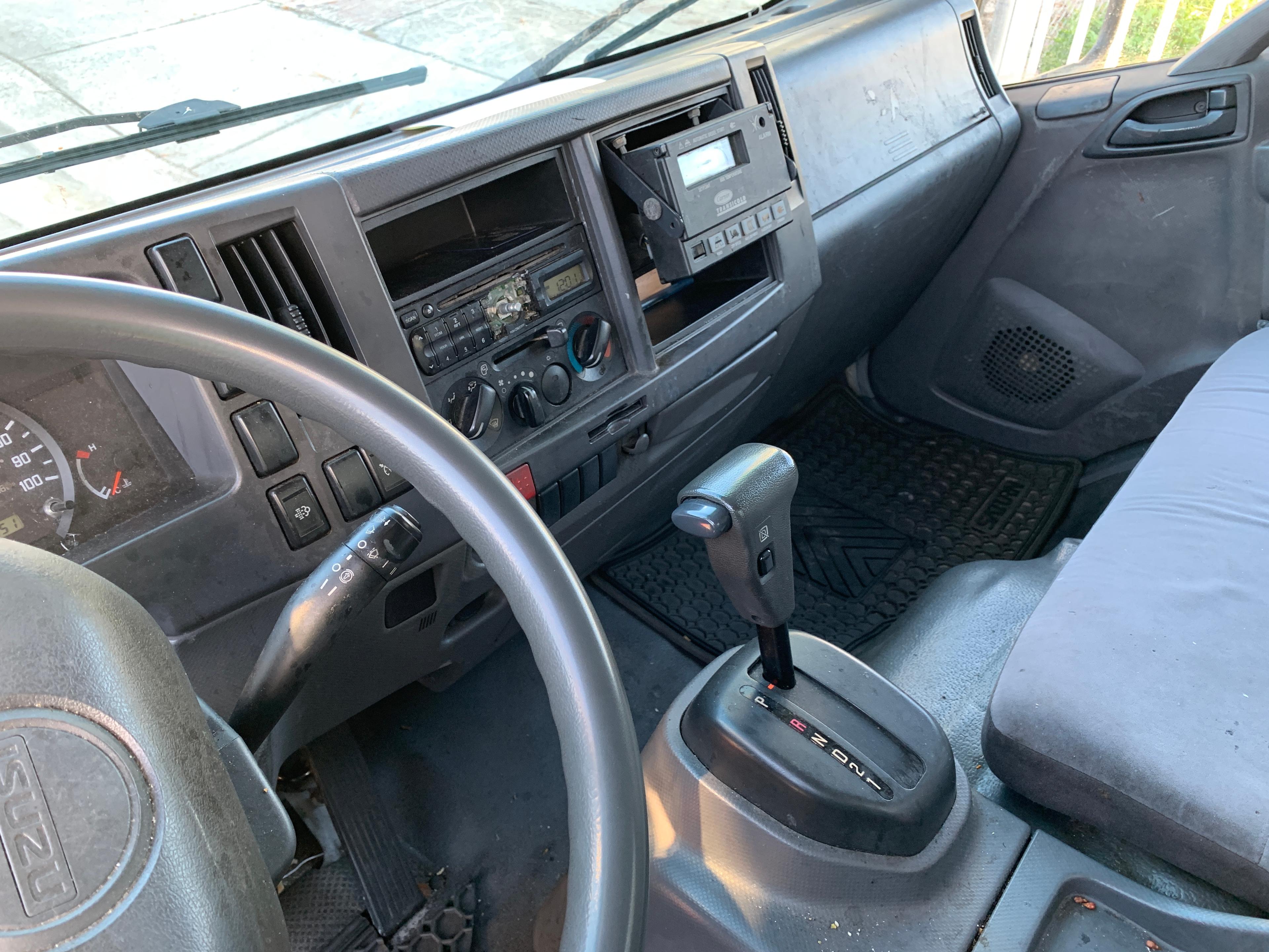 2008 Isuzu Refrigerated Truck,