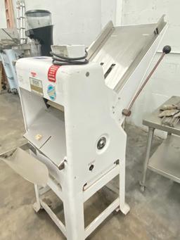 Oliver 797-32 Commercial Bread Slicer