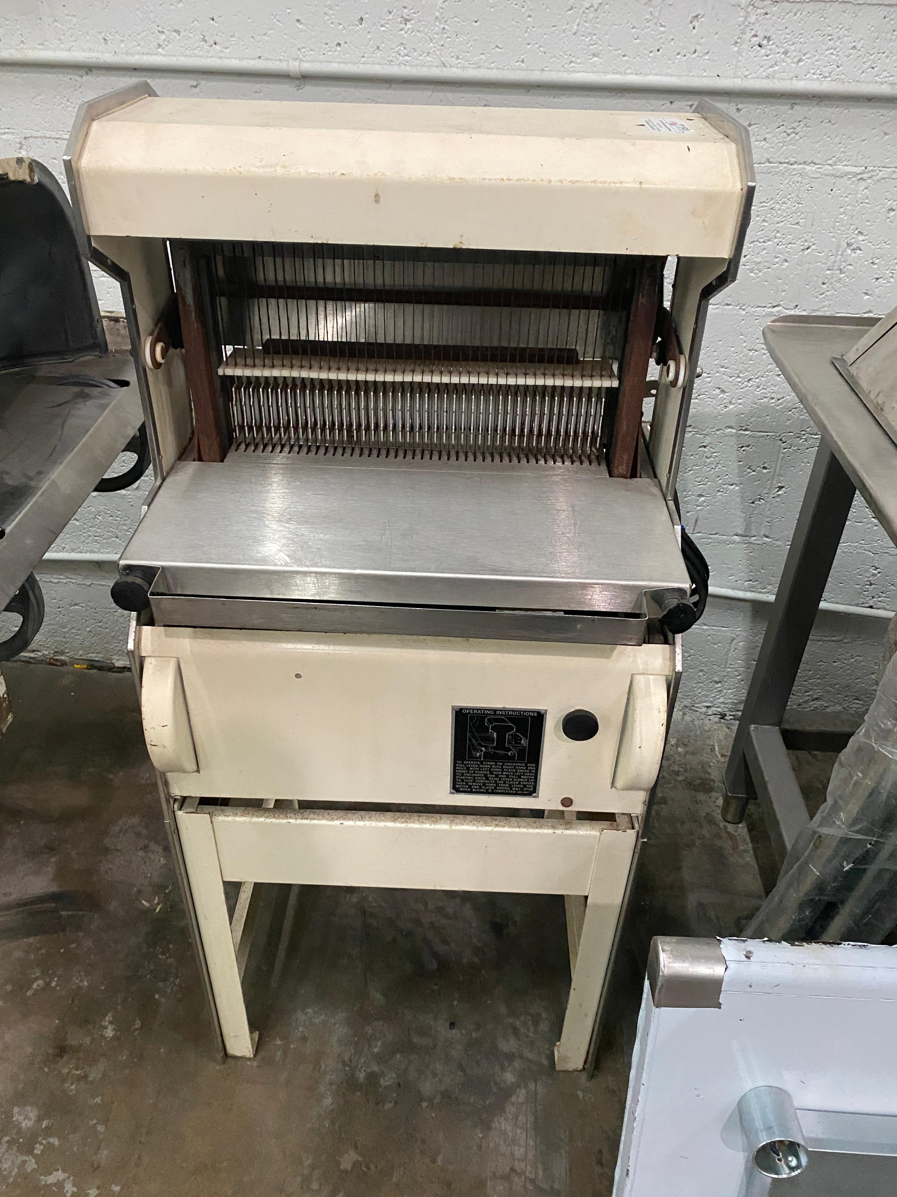 Oliver Bread Slicer Model 777