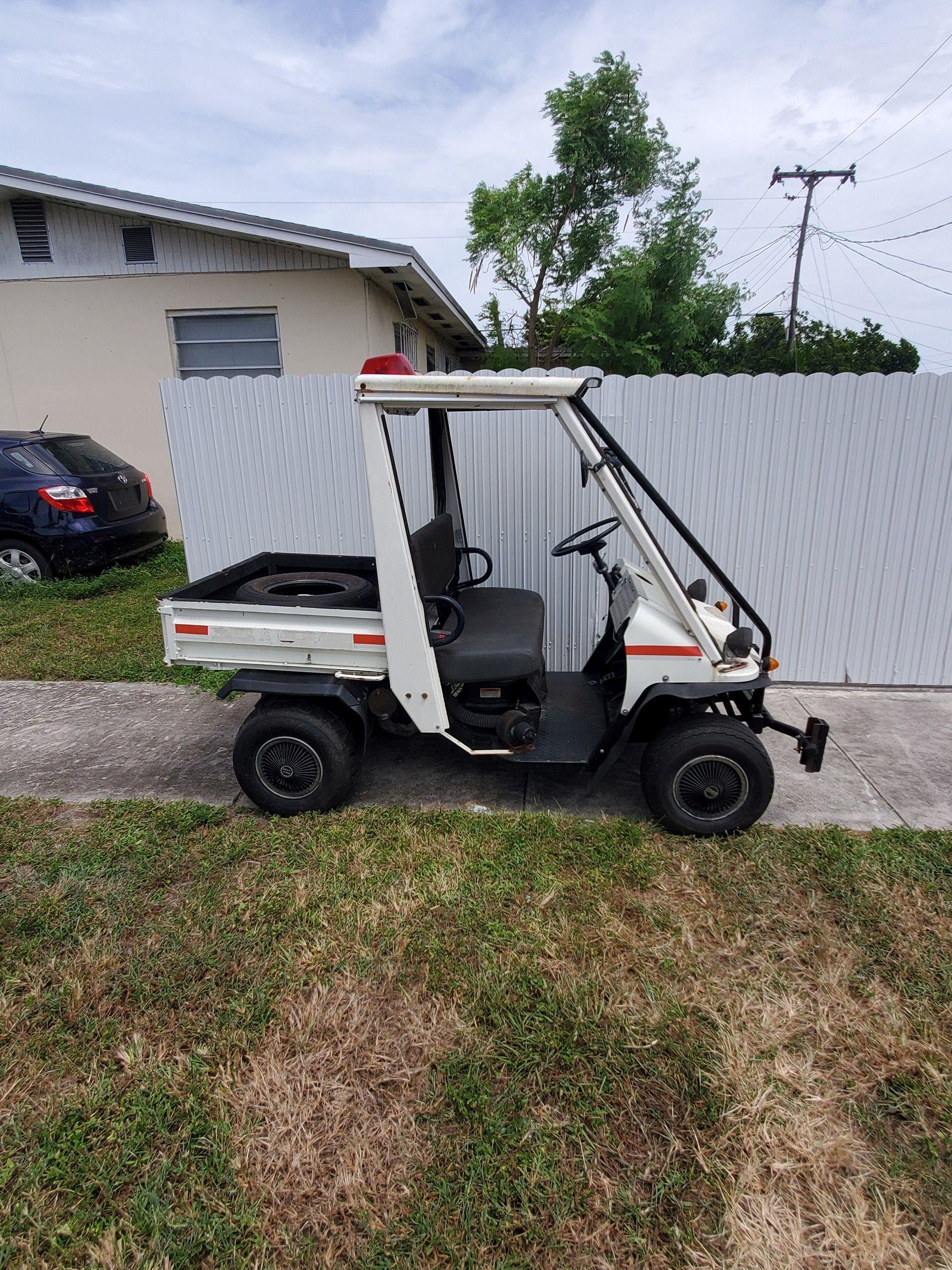 Farm Utility Bobcat Vehicle Runs