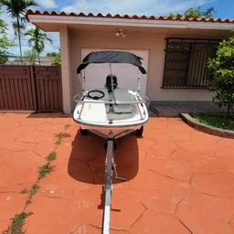 9' Boston Whaler Boat 30hp Johnson Outboard Trailer