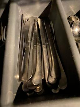 Flat Wear Stainless Steel Knives, Forks and Spoons