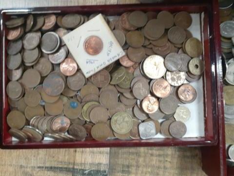 U. S. and foreign Coin, Paper money, Proof sets and much more - Large Bin