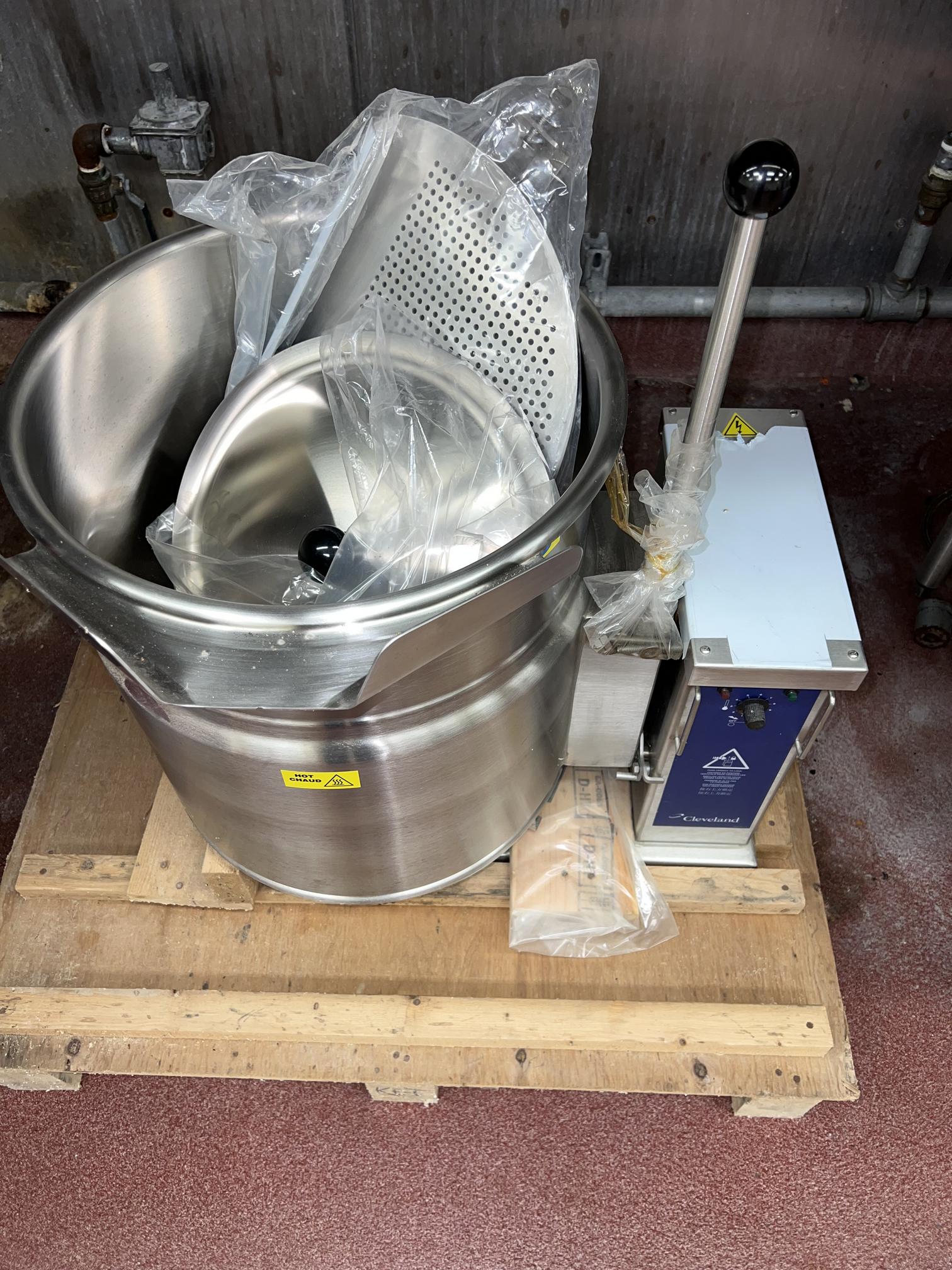 Palletized Cleveland Kettle. Brand New, Never Used