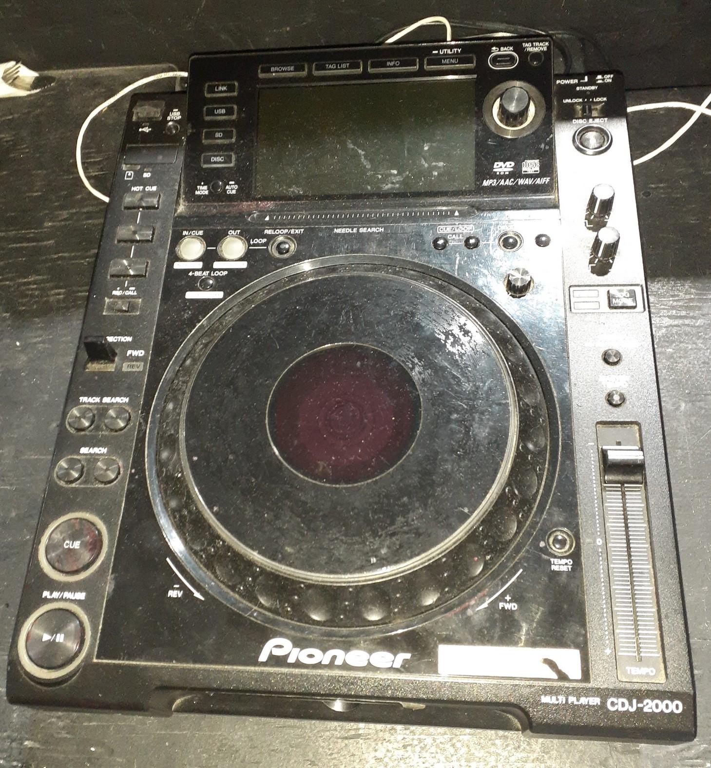 Pioneer Professional MultiPlayer- CDJ- 2000