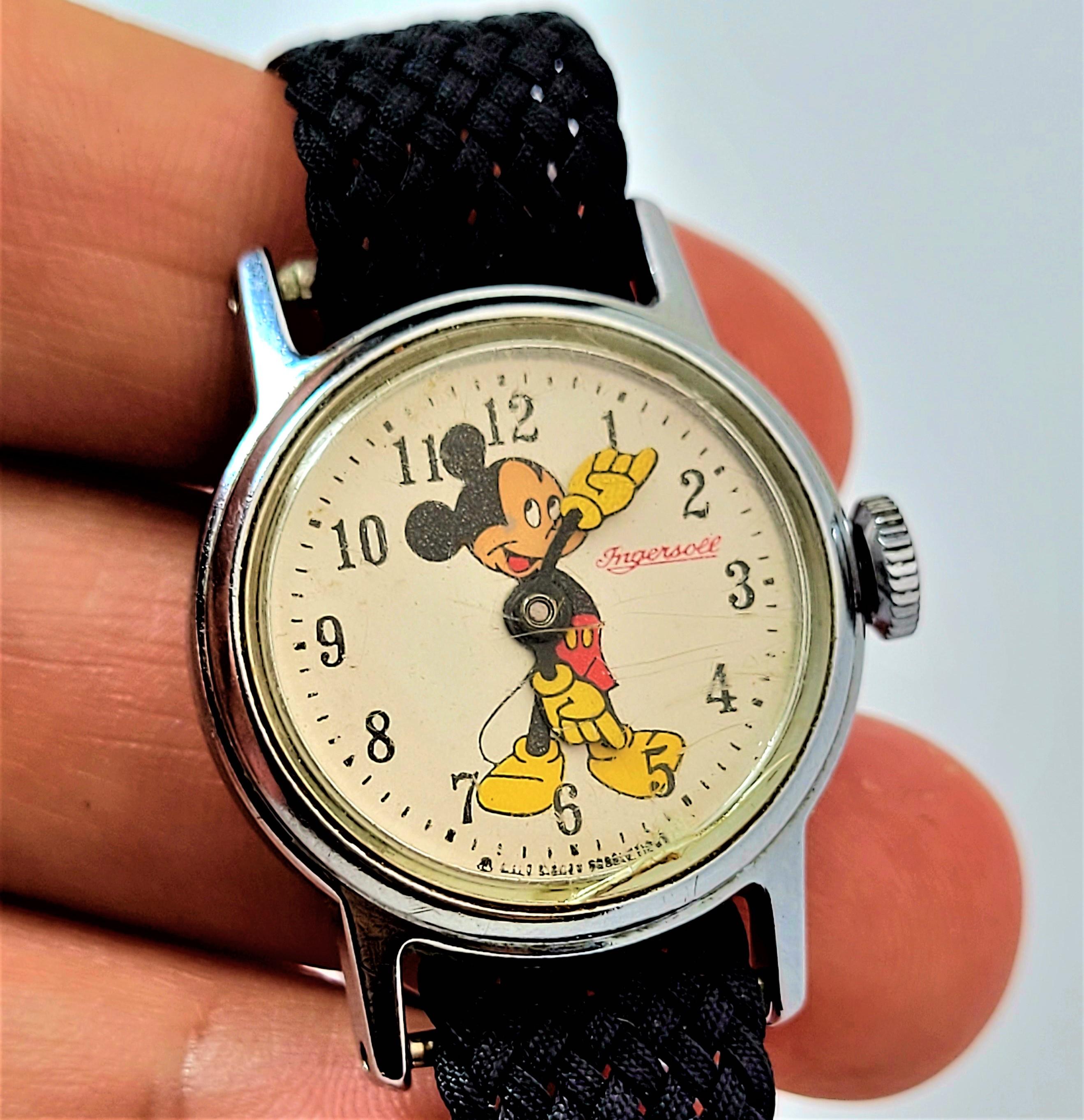 Vintage Rare INGERSOLL Walt Disney Mickie Mouse Ladies Watch