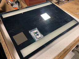 BRAND NEW Illuminated Mirror W/ Remote Control / Decorative Wall Mount Mirror in Crate 23" by 31" Il