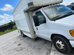 2006 16' Ford Box Truck - 232K Miles - Slide Out Ramp - Functioning Towing Connector