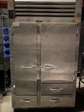 Traulsen URS 48DT2 Door side-by-side refrigerator freezer complete with one refrigerated Door and tw