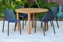 BRAND NEW OUTDOOR 100% FSC SOLID TEAK FINISH WOOD ROUND TABLE 47" WITH 4 STACKABLE RECYCLED RESIN CH