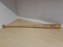 Stan Musial Louisville Slugger Player Signed Baseball Bat