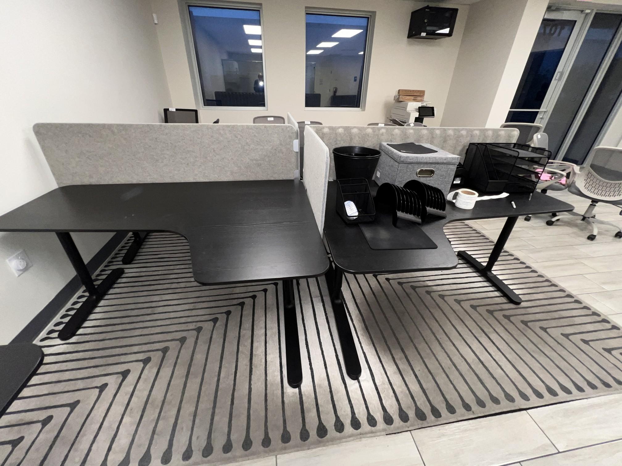 4 Person Work Station with Sound Proof Partition