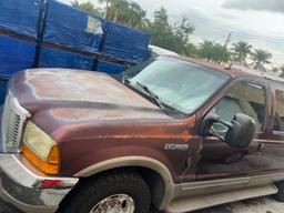 2000 ford excursion 5.4 cold clean title ( as Is )