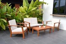 BRAND NEW OUTDOOR 100% FSC SOLID WOOD 4 PIECE CONVERSATION SET WITH WHITE CUSHIONS