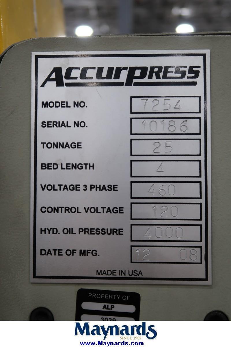 2008 Accupress 7254 25-Ton Hydraulic CNC Press Brake