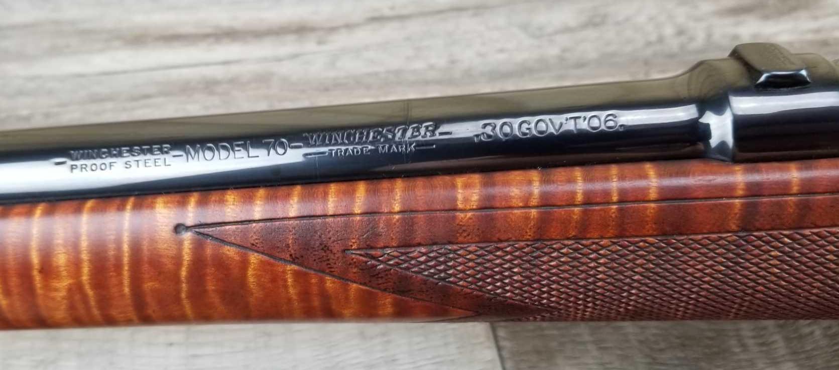 WINCHESTER MODEL 70