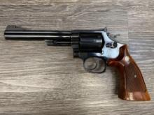 SMITH & WESSON MODEL 19-5 DA .357 MAGNUM CALIBER REVOLVER