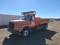 1995 Ford F800 S/A Dump Truck