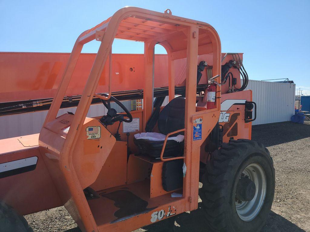 2015 JLG 6042 6,000lb 4X4X4 Telescopic Forklift