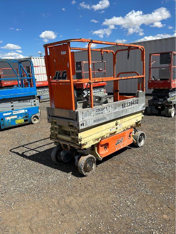 JLG 1930ES 19ft Scissor Lift