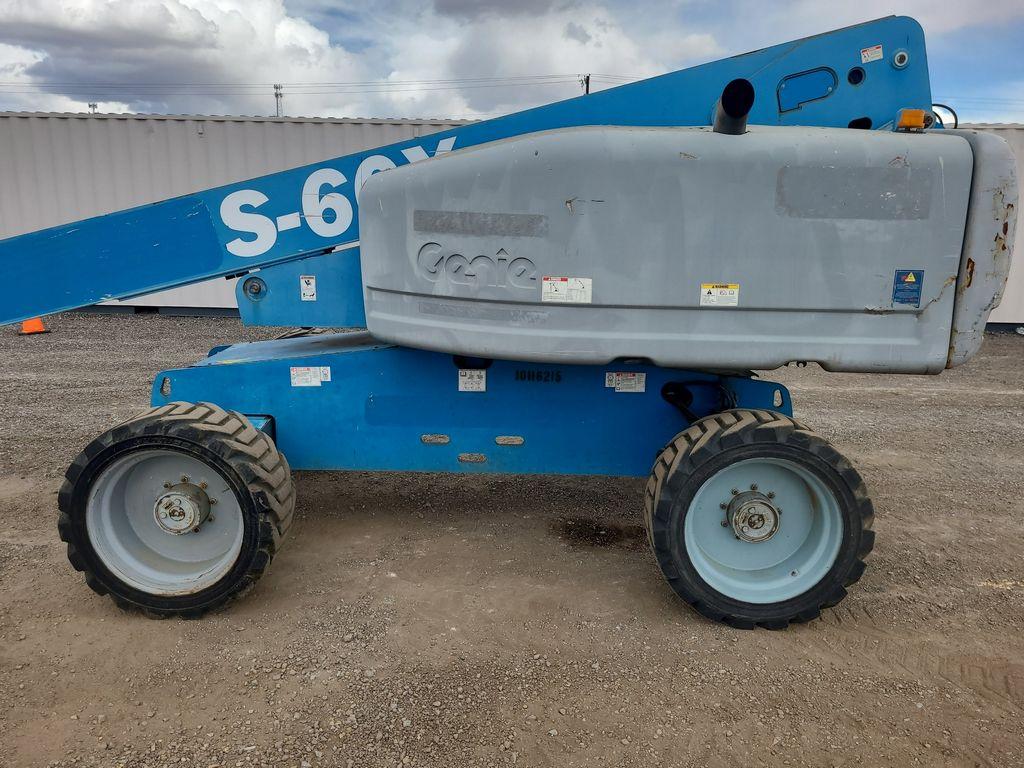 2013 Genie S-60X 60ft Boomlift