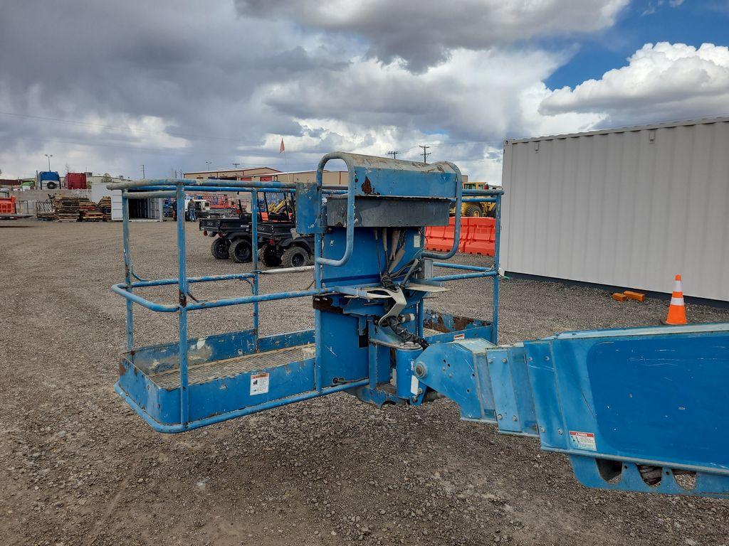 2013 Genie S-60X 60ft Boomlift