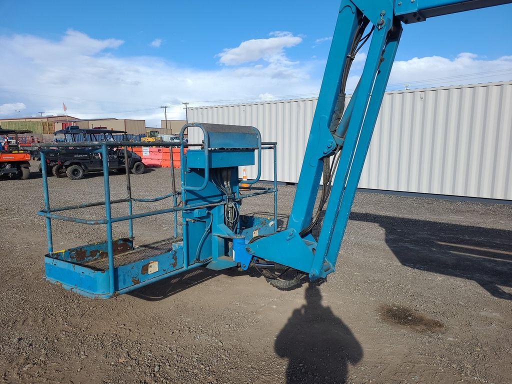 2011 Genie Z60/34 60ft Articulated Boomlift