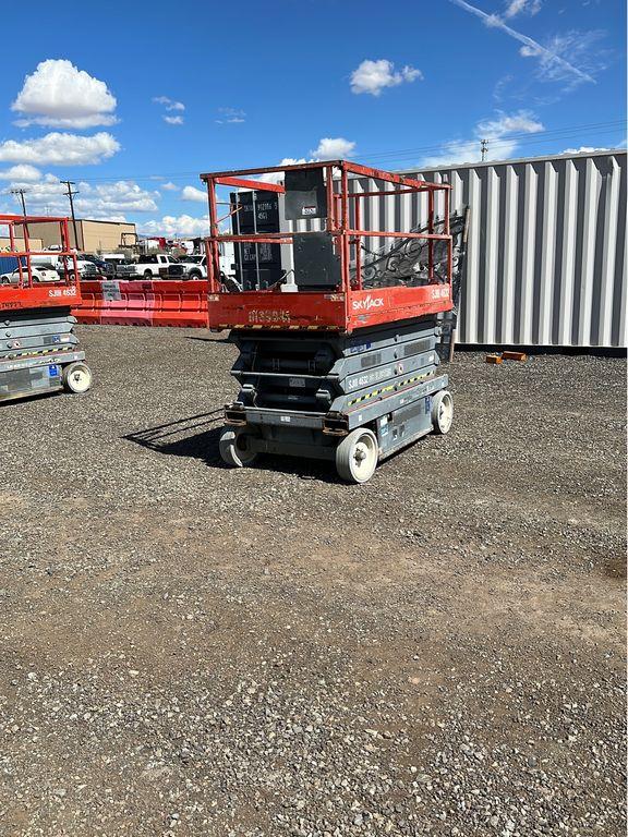 2013 Skyjack SJ1114632 Scissor Lift