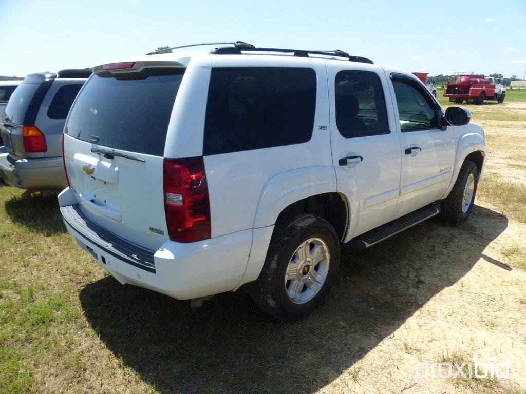 2008 Chevy Tahoe Z71, 4WD, leather seats, 5.3 ltr vortec engine,