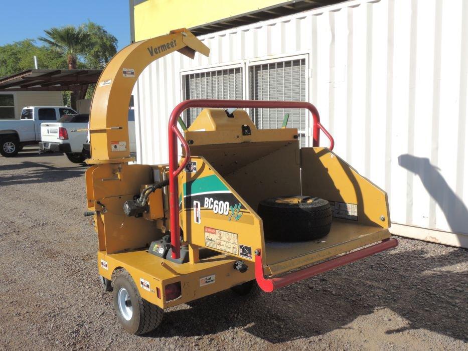 2006 Vermeer BC600XL S/A Towable 6" Wood Chipper