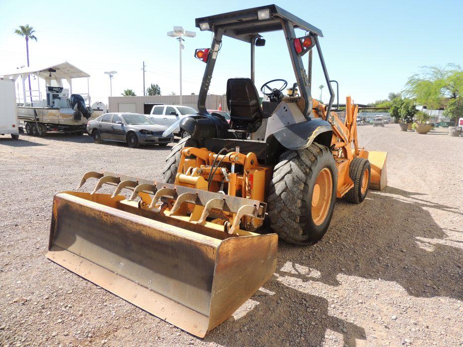 2003 Case 570 MXT Skip Loader