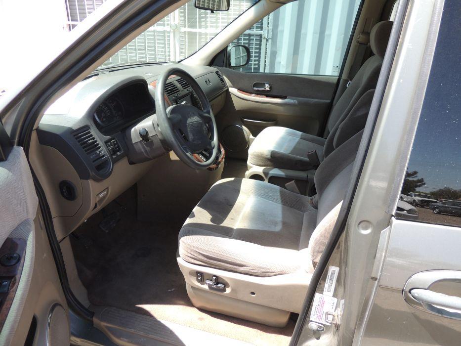 2003 Kia Sedona