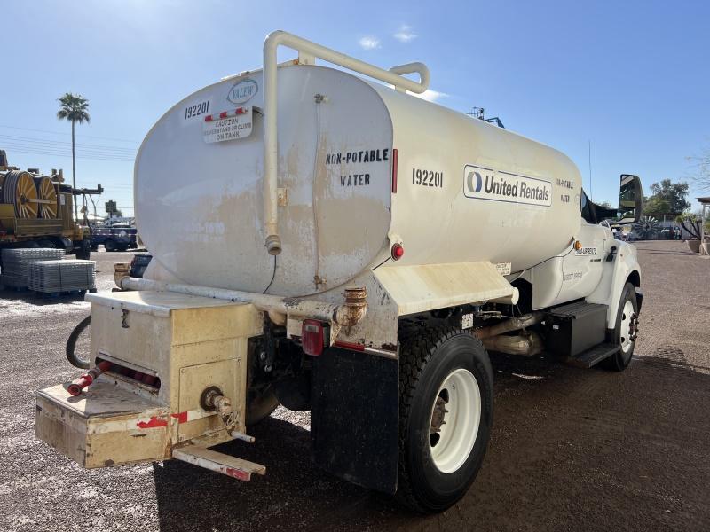 2017 Ford F-750 Water Truck