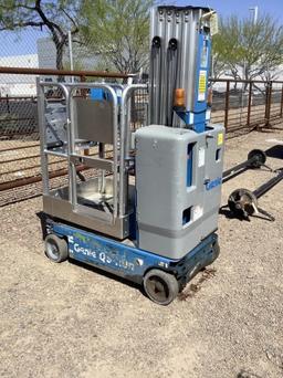 GENIE QS-20 MAN LIFT