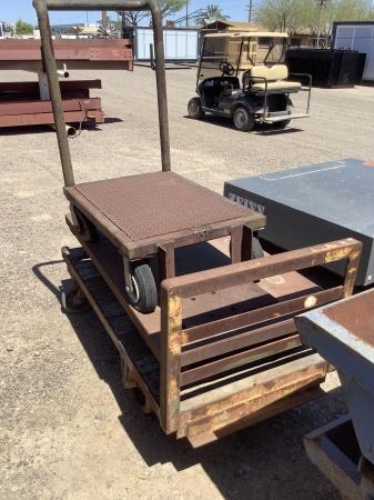 (3) METAL CARTS