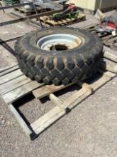 TELESCOPIC FORKLIFT TIRE