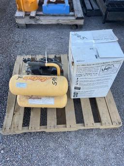 (1) DIEHARD BATTERY CHARGER & AIRSSTREAM AS75 AIR COMPRESSOR