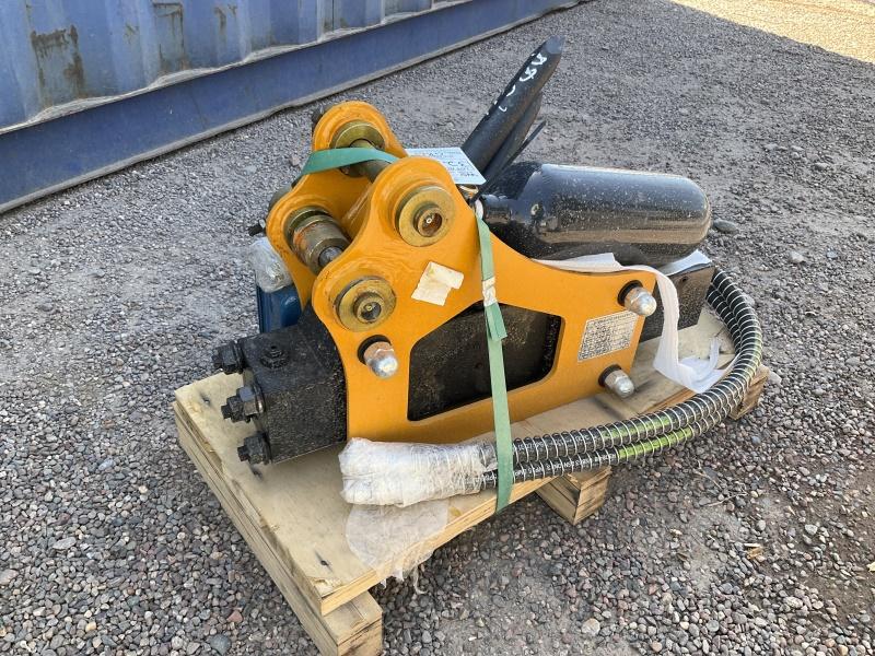 HYDRAULIC HAMMER ATTACHMENT FOR MINI EXCAVATOR