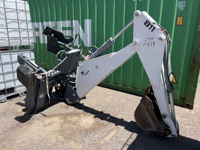 BOBCAT 811 BACKHOE ATTACHMENT FOR SKID STEER