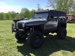 2001 JEEP WRANGLER (AT, 2 DR HARDTOP, 4X4, NEW TIRES, WARN VR8000-5 WINCH,