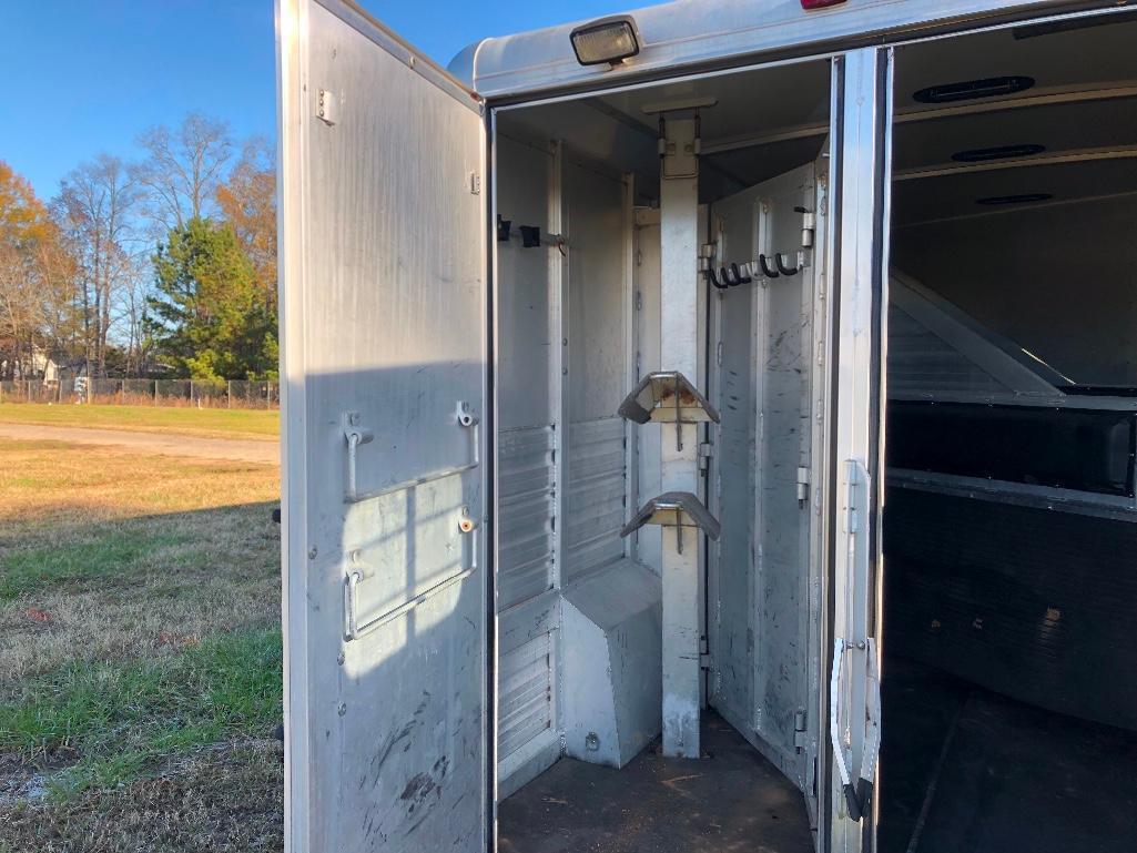 1997 HART ALUMINUM 3 HORSE SLANT TRAILER--NO TITLE (TANDEM 5000LB  BRAKE AX