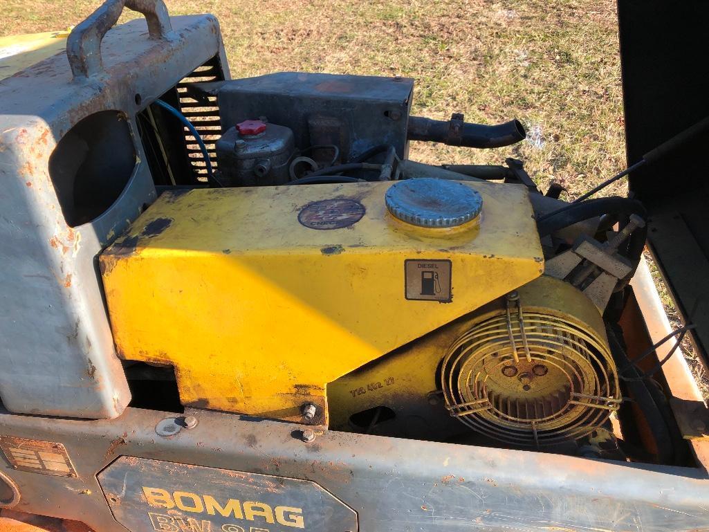 BOMAG VIBRATORY COMPACTOR (DIESEL, 33 IN, MODEL BW8 ST, SN-101720020548) - RESERVE 2000