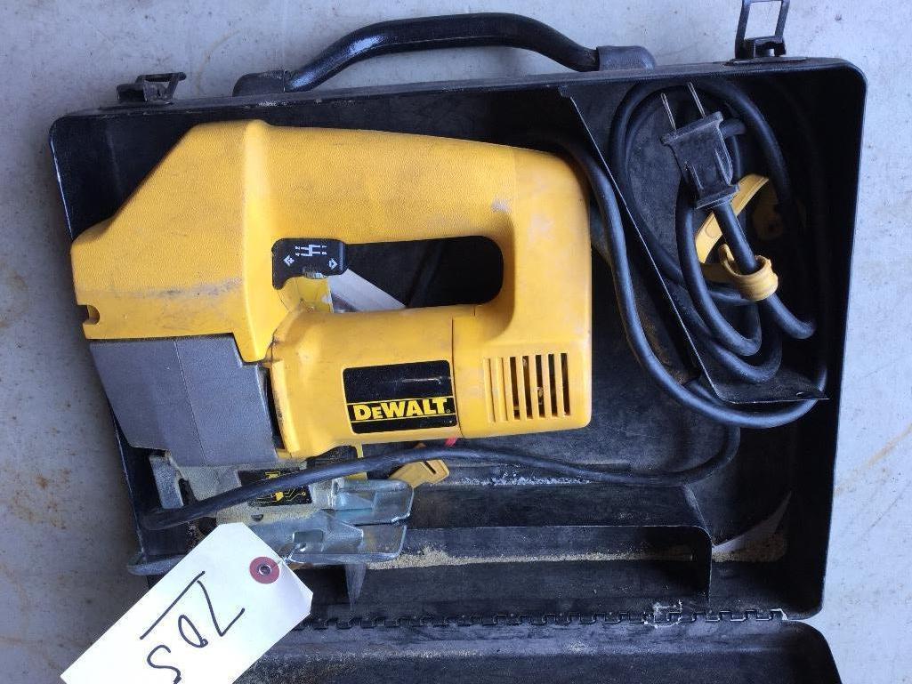 DEWALT VS ORBITAL JIG SAW (WORKING CONDITION)