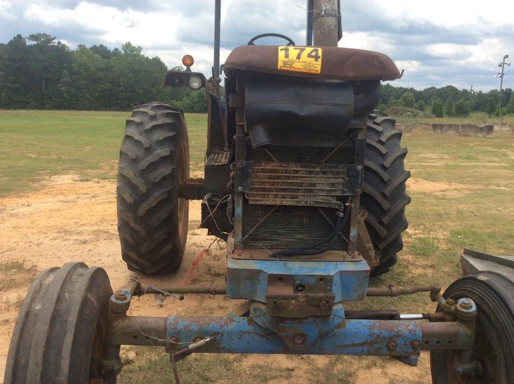 FORD 7700 TRACTOR-DIESEL R1