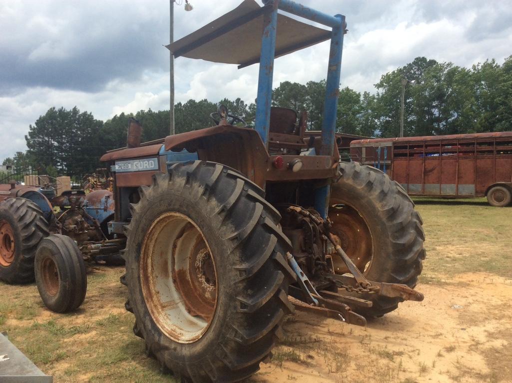 FORD 7700 TRACTOR-DIESEL R1