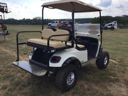 2016 EZ-GO TXT ELECTRIC GOLF CART