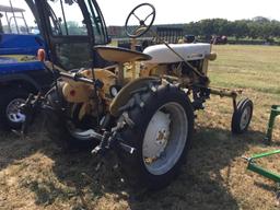 INTERNATIONAL CUB W/CULTIVATORS