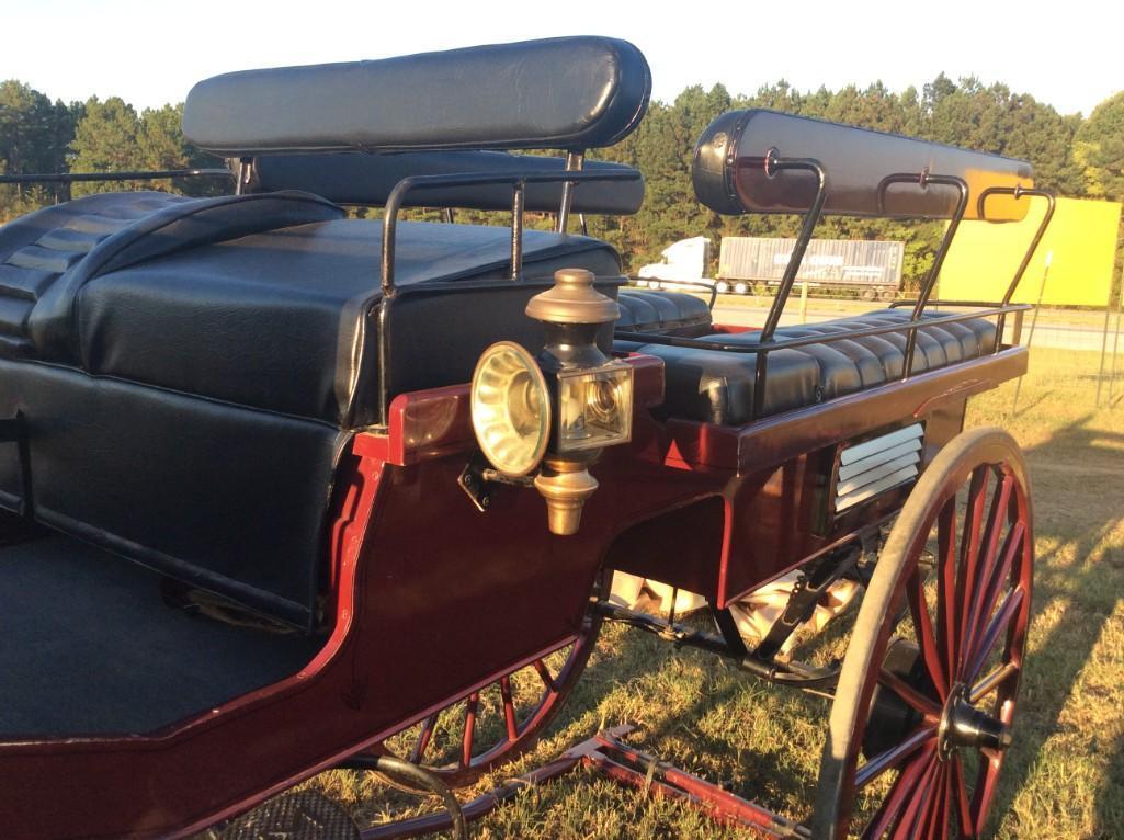 MILLER CARRIAGE CO 8 PASSENGER WAGONETTE