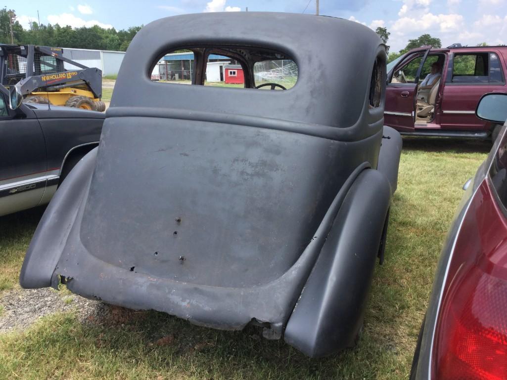 1936 FORD 2 DR SEDAN**NO TITLE** PARTS ONLY (NO MOTOR, NO TRANSMISSION) R2