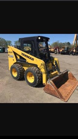 2017 YANMAR S220R-1 SKID STEER**SELLING OFF-SITE** (ONLY 281 HOURS, ENCLOSED CAB, AC, FOAM FILLED